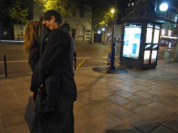 paris_color316 Kiss Denfert